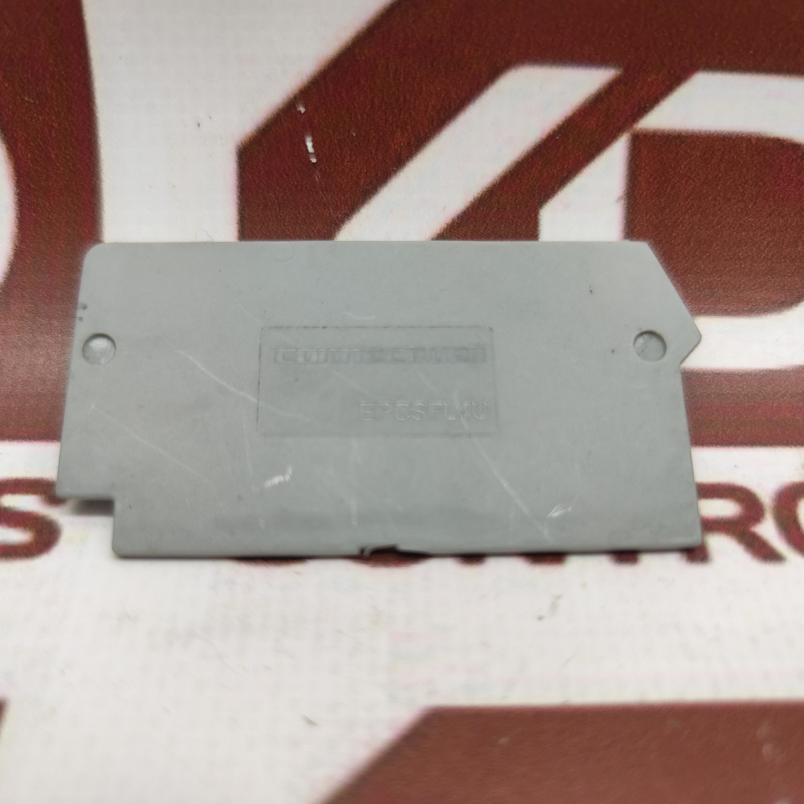 EPCSFL4U Connectwell Terminal Block End Plate, Grey