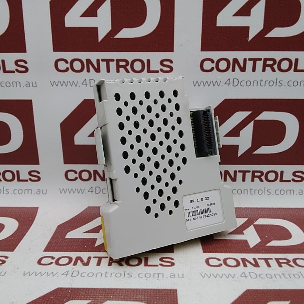 Ms32 Control SM-I/O 32 | Control Techniques | Extended Digital Module