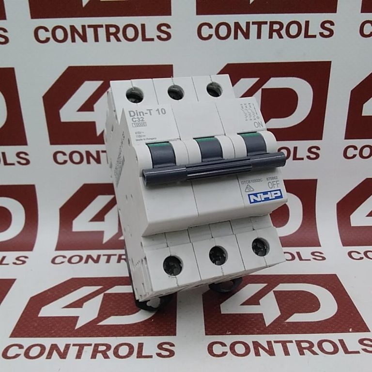 DTCB10332C NHP Circuit Breaker, 3 Pole, 32A, 5060Hz