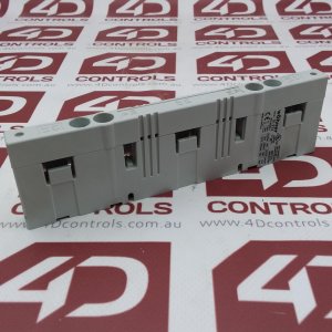 01 272 | Wohner | Busbar Support, 3 Pole, with End Cover