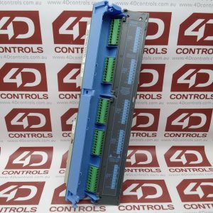 0303456B | Foxboro | PLC Card Input Cover, 32 Digital Inputs, 4 Analog Inputs